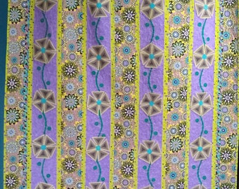 Triangle Flower Petal Applique Quilt