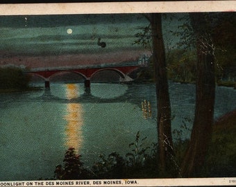 Moonlight on the Des Moines River * Des Moines, Iowa – Vintage Post Card