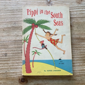 Pippi in the South Seas * Astrid Lindgren * Louis S Glanzman * Scholastic * 1967 * Vintage Kids Book