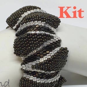Wide Brazos Ripples Peyote Cuff - Kit with Printed Pattern
