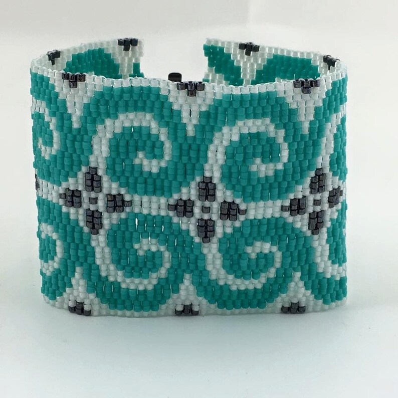 Peyote Pattern Scrolling Along Peyote Cuff / Bracelet A Sand Fibers For Personal and Commercial Use PDF Pattern image 4