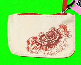 Red Poppy Flower Printed Zippered Pouch Cream Wallet Nature Inspired Coin Purse
