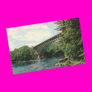 Carte postale vintage des années 1960 du Massachusetts Greenfield French King Bridge Connecticut River Scenic View Photochrome Epoque postale non utilisée