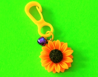 Sunflower Repop 80s Plastic Charms Garden Kawaii Color Pop Charm Necklace Bracelet *NEW* Clip Bell Pendant Trinket Nostalgia Yellow