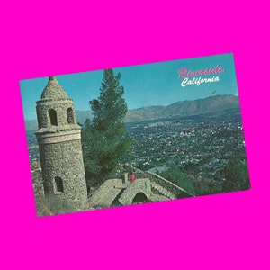 Carte postale Californie vintage des années 1960 Riverside Mount Rubidoux Church Tower Scenic View Photochrome Epoque postale non utilisée