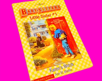 El Club de las Niñeras Hermanita #1 La Bruja de Karen Ann M. Martin Scholastic Primera Edición Aventura Misterio Acción Libro de bolsillo