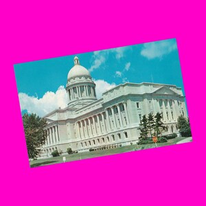Kentucky Vintage anni '50 Cartolina Frankfort State Capitol Edificio governativo Architettura Fotocromatica Era Postale Inutilizzata