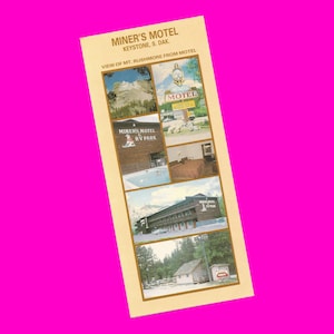 Carte postale vintage des années 1970 du Dakota du Sud de taille impaire, motel RV Park du mineur Keystone, vacances rétro Kitsch Road Trip Photochrome non utilisé