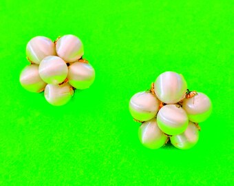 Vintage 1980s Pearlized Beaded Bauble Flower Sweet Daisy Retro Kitsch Rockabella Sweater Girl  NonPierced Clip Back Earrings