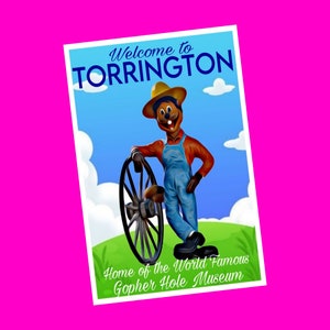 Torrington, Alberta, Canada, célèbre musée Gopher Hole, statue de Clem, souvenir touristique, carte postale postal authentique, crâne rose
