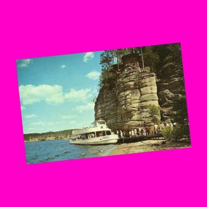 Carte postale du Wisconsin, vintage des années 1990, Dells River Cruise, palissades, Winnebago, vue panoramique, formation rocheuse, été, photochrome, époque, postal, poste