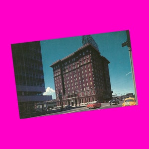 Utah Vintage anni '50 Cartolina Salt Lake City Hotel Samuel Newhouse Motel Inn Building Pubblicità USA Era fotocromatica Posta inutilizzata