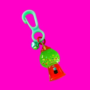 Máquina de chiclete 80s repop encantos de plástico doces colorido charme colar pulseira * novo * clipe sino pingente trinket nostalgia vermelho rosa