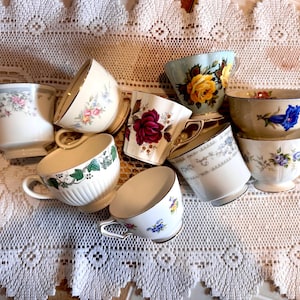 Filiżanki do herbaty w stylu vintage • Mix and Match • Zestaw prezentowy Cottagecore • Herbata w stylu wiktoriańskim • Coquette • Alicja w Krainie Czarów