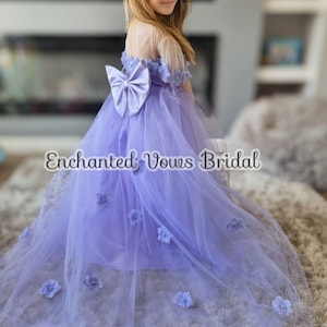 Lilac Flower Girl Dress, Princess Dress,  Party Dress, Lace Flower Girl Dress, Tulle Flower Girl Dress, Tutu Flower Girl Dress