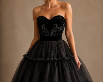 Black Fairytale Princess Dress, Gothic Prom Dress, Strapless Corset Party Dress, Elegant Black Tulle Evening Gown