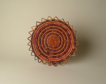 Sun Coiled Seagrass Platter.