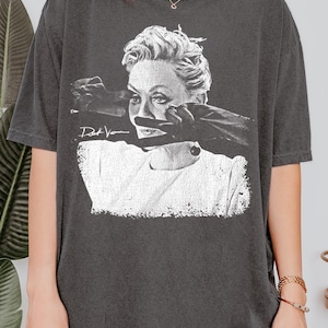 Deborah Vance Vintage Comfort Colors®-skjorta, Hacks TV-programgrafik-t-shirt, Jean Smart retro 90-tals bootleg-t-shirt, komikermerchandise