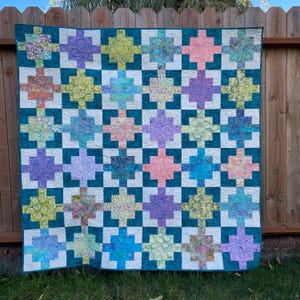 Oscillation pdf quilt pattern, strip quilt pattern, easy beginner project