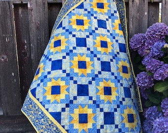 薔薇のキルト　タペストリー ハンドメイド 薔薇のキルトタペストリー パッチワーク - メルカリ