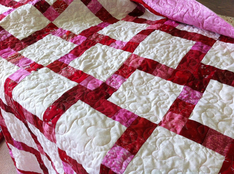 Strip Pieced Quilt pattern, printed copy of Lovers Kiss Quilt instructions using jelly roll strips or fat quarters image 4