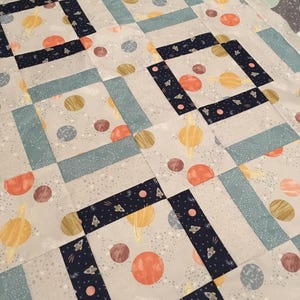 Window Box, Beginner PDF Quilt Pattern, Strip pieced quilt, quick project, table runner, lap or bed sized quilt