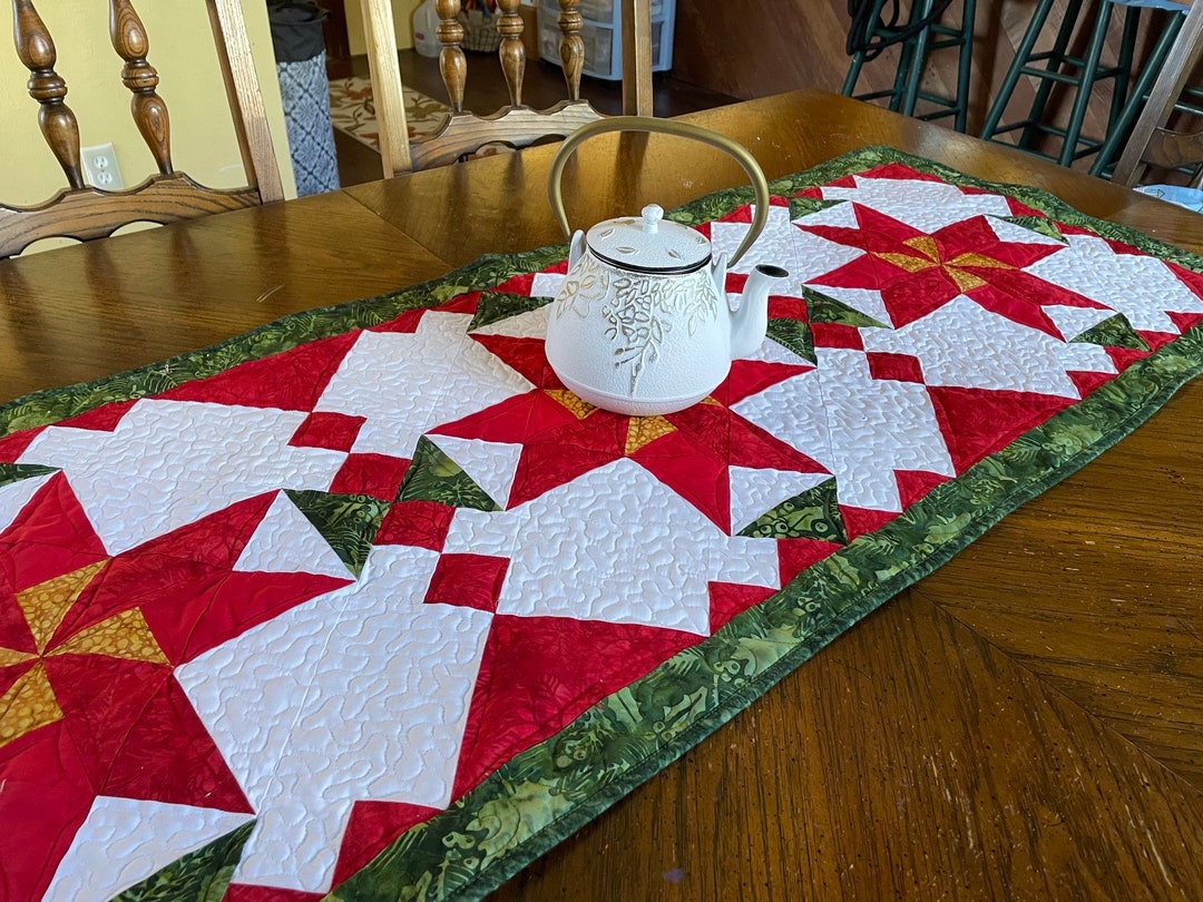 Christmas Flower Table Runner Pattern Poinsettia Holiday - Etsy