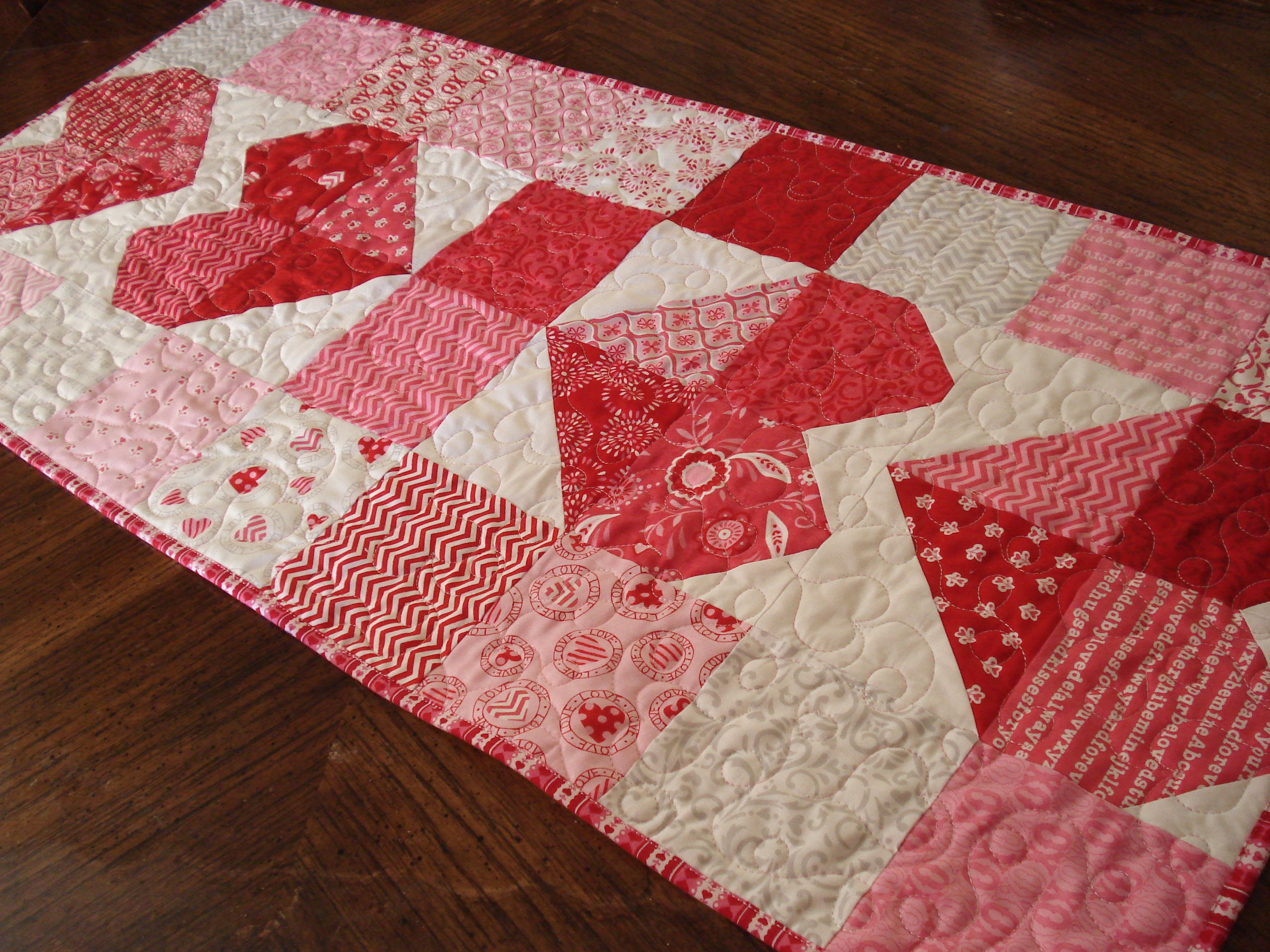Heart Table Runner PDF Quilt Pattern 18 1/2 X 41 Inches or Etsy Australia