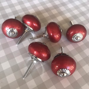 Pearlized Red Onion Cabinet Knobs with Hardware, Home Decor Furniture Drawer Accessories, Red Onion Peel with Silver Inset Knobs, Kitchen,