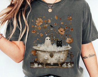 Vintage Wildflower Fall Ghost Cat Shirt - Spooky Comfort Colors Cottagecore Ghost Tee