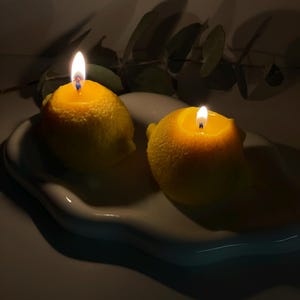Lemon-Shaped Scented Candle – Fresh Citrus Aroma, Handcrafted Decorative Candle, Original Gift Idea