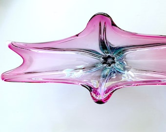 Große Murano Sommerso Glasschale in Rosa Sommerso und Blaugrün, organische Form. Flavio Poli Murano Schale? Mundgeblasen, Lufteinschlüsse.
