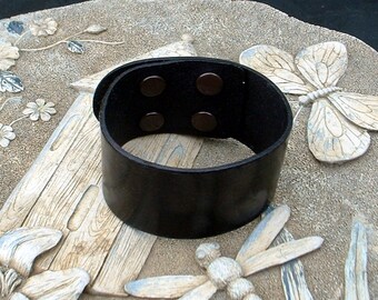 Custom for Unrivaled Designs  1 1/2" Wide Leather Cuff Bracelet Black