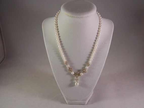 Vintage 10k Gold Pearl Draping Necklace with Diam… - image 1