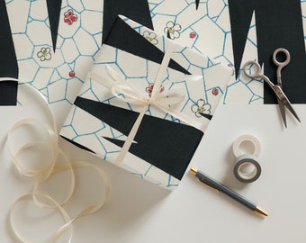 Patterned Wrapping Paper Sheets - Black Lightening Bolt