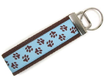 Zig Zag Paw Print Key Fob