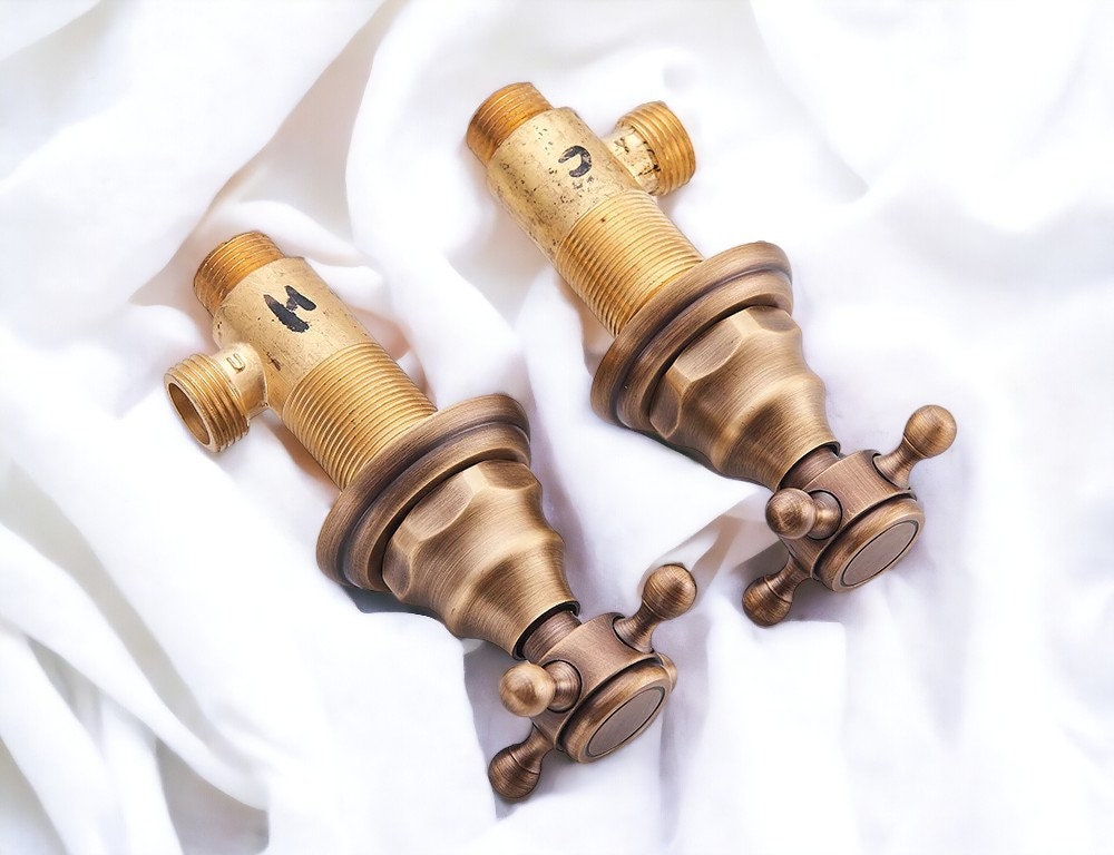 Antique Brass Bathroom Faucet , Bathroom Brass Vanity , Bathroom ...