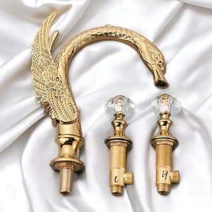 Golden Swan Crystal Handle Bathroom Faucet Vanity , Brass Bathroom Design , Bathroom Decoration , Basin Mixer Tap Gold