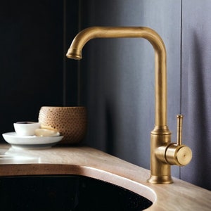 Kitchen Vanity Faucet , Antique Bronze Kitchen Sink Faucet , Solid Brass Kitchen Tap