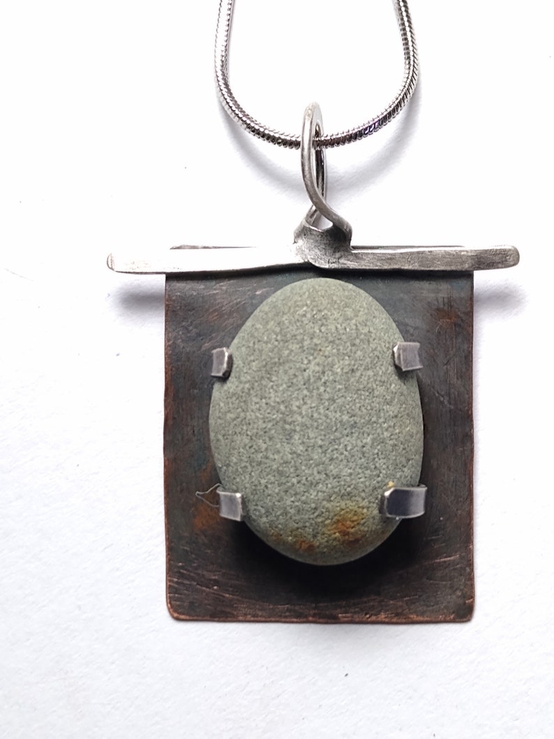 Beach pebble Stone necklace image 1