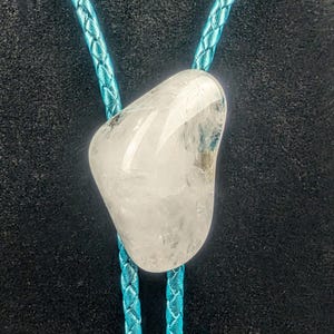Kleines Bolo Bola Damen Bolo Kinder Bolo Weissquarz Bolokrawatte Zierliches Bolo Benutzerdefinierte Steinbolo Western-Bolokrawatte Western-Bolokrawatte Modernes Bolo