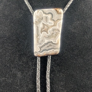 Graue Laguna Achat-Bolo-Krawatte Kundenspezifische Stein-Bolo-Krawatte Westliche Bolo-Krawatte Hochzeits-Bolo-Krawatte Moderne Bolo-Krawatte Einzigartige Bolo Cowboy-Art Groomsmen-Geschenk