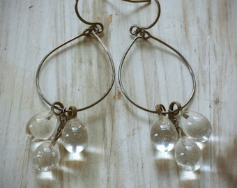 vintage clear cluster hoop earrings. japanese glass drops on oxidized sterling silver.