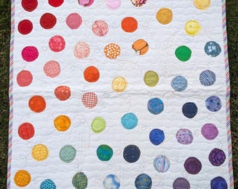 Rainbow Dots Table Topper