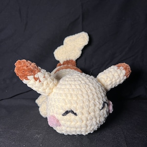 peluche pikachu fatto a mano all&#39;uncinetto