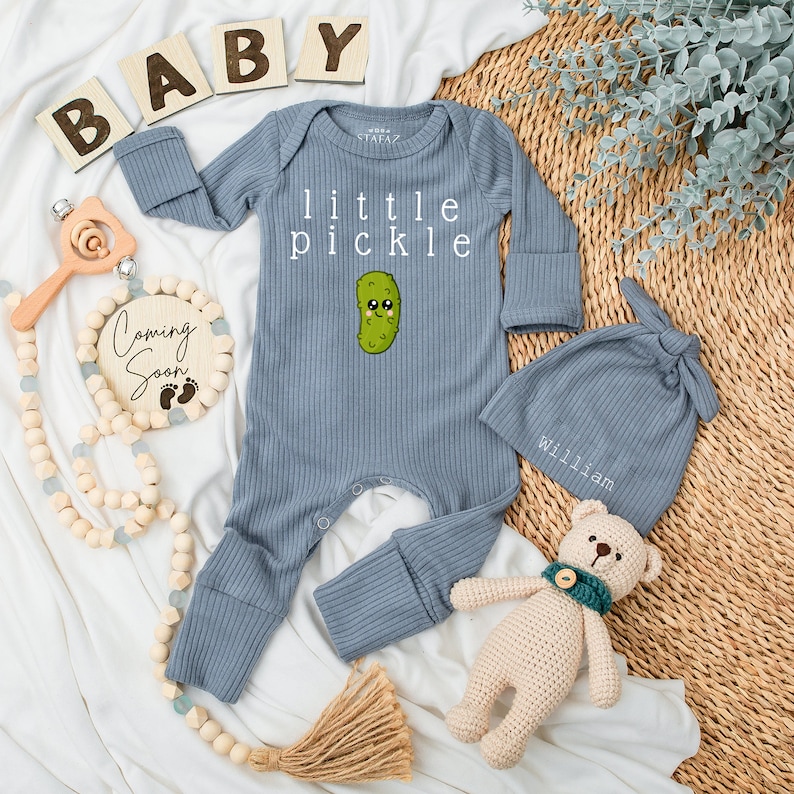 Little Pickle Baby bodysuit and hat set, Cute Pickle Bodysuit, Baby Clothes, New baby, Unisex Baby gift, Going home outfit, Baby keepsake Blue