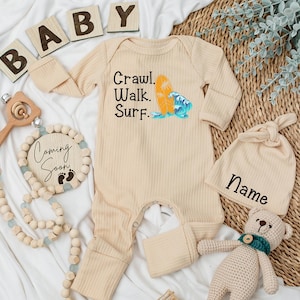Craw Walk Surf Baby bodysuit and hat set, Surfing Baby newborn Bodysuit, summer Clothes, Pregnancy Reveal, Newborn, Baby Shower, new baby