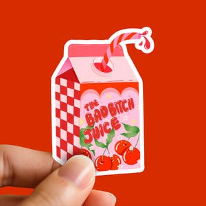 Pegatina feminista para portátil: vinilo brillante "Bad Bitch Juice", divertida pegatina impermeable de regalo, estética cereza para botellas y diarios.