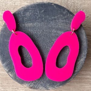 Fuchsia Rosa Akryl Statement Örhängen, Lucite Stora Örhängen, Akryl Stora Örhängen - Sylvia