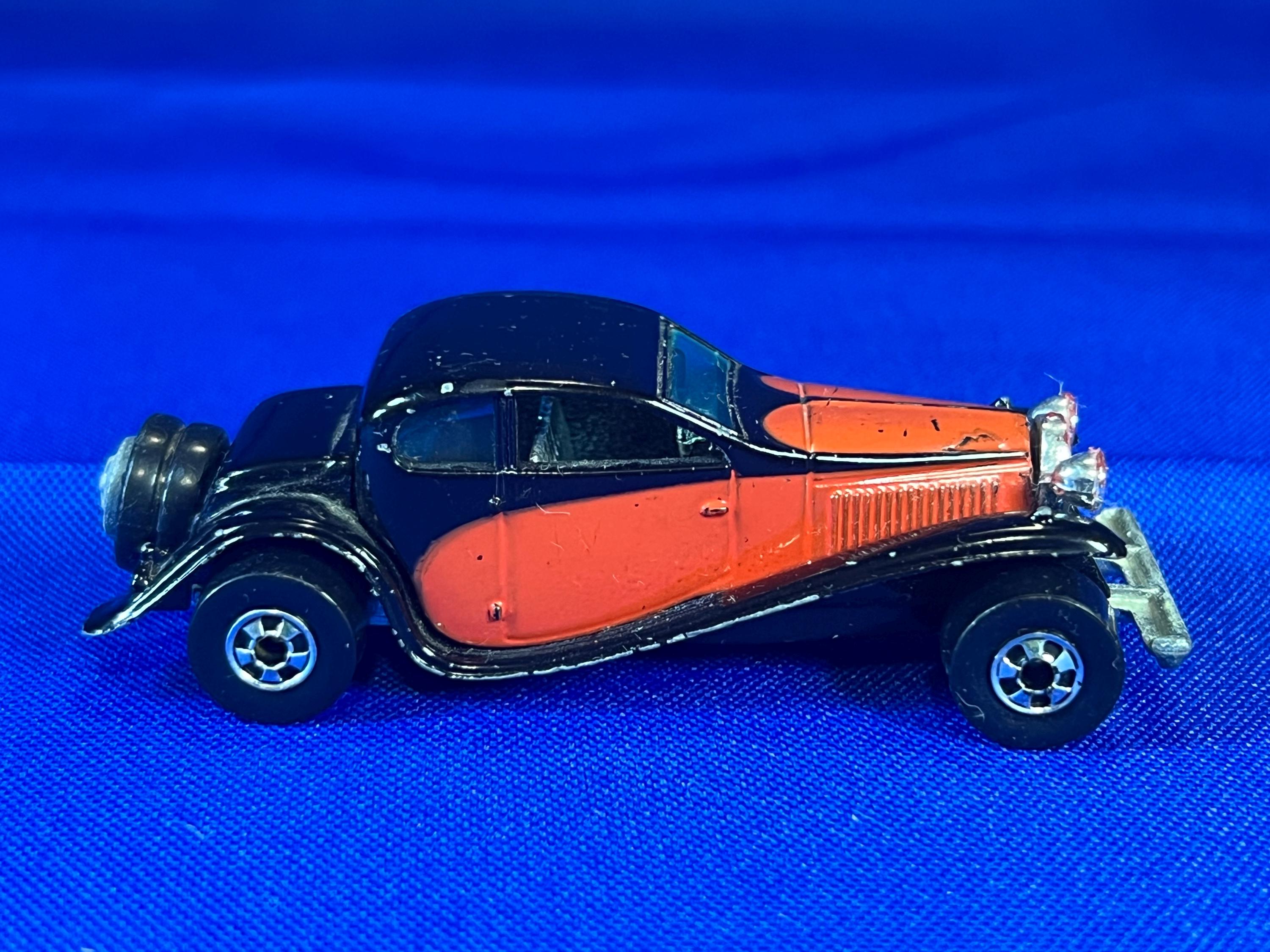 Vintage Mattel Hot Wheels '37 Bugatti Black HW Mainline 1:64 Post